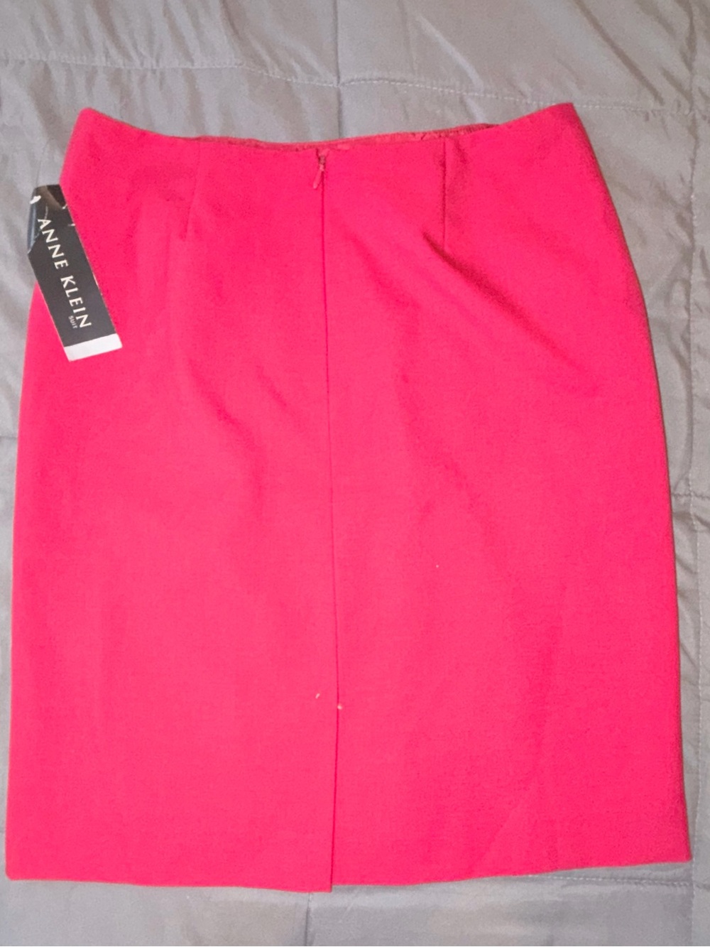 NWT Anne Klein Pink Cranberry Pencil Skirt Size 4 Career Office Stretch - Picture 2 of 6